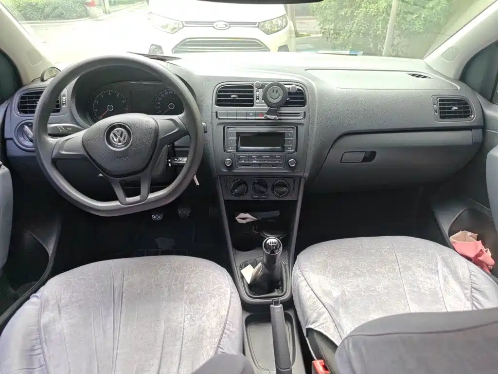 Volkswagen Polo — миниатюра 13