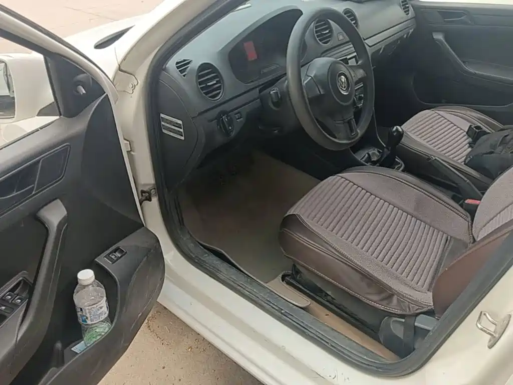 Volkswagen Jetta — миниатюра 16