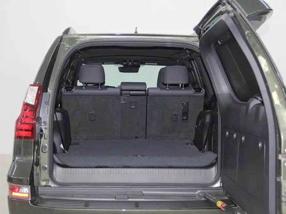 Lexus GX — миниатюра 28