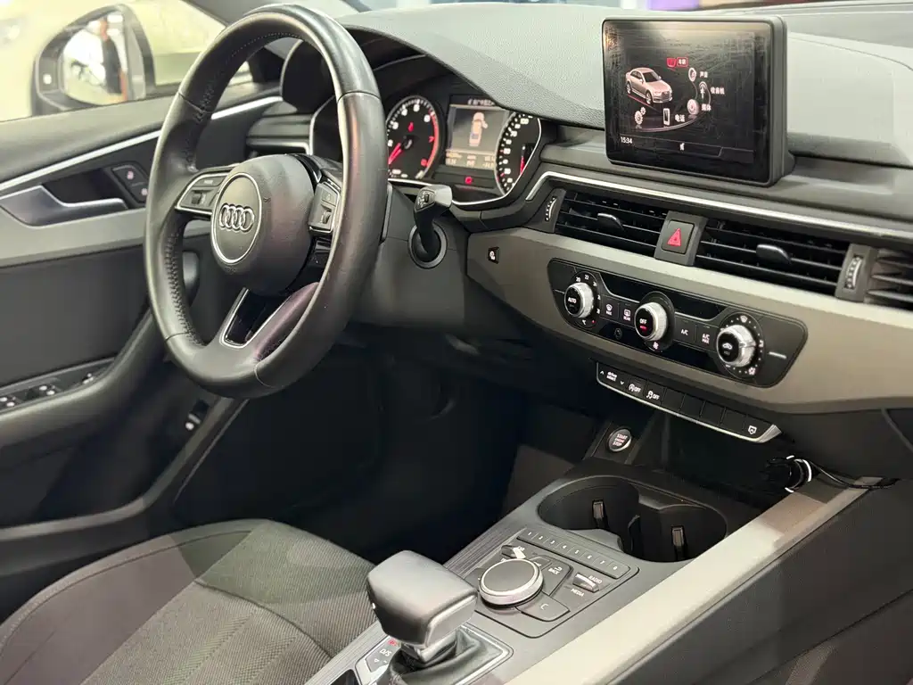 Audi A4L — миниатюра 16