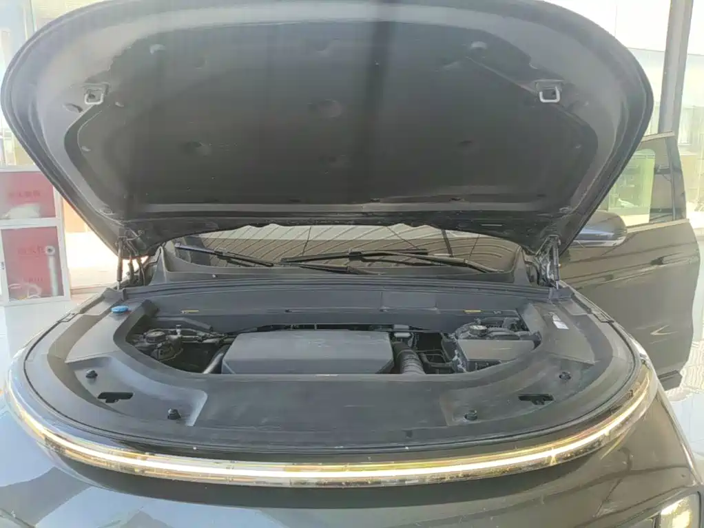 Li Auto Li L9 — миниатюра 20