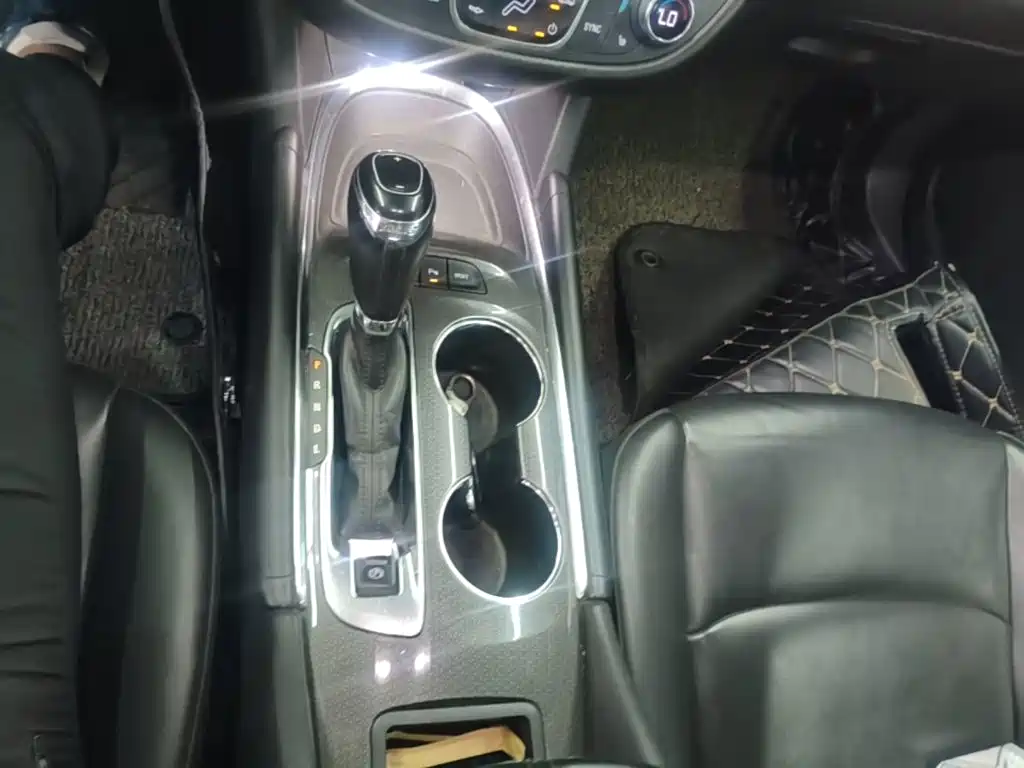 Chevrolet Malibu XL — миниатюра 14