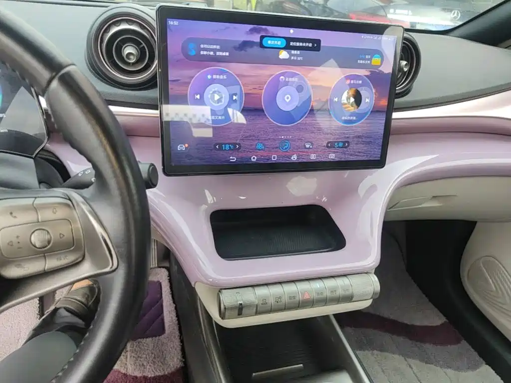 BYD Dolphin — миниатюра 13