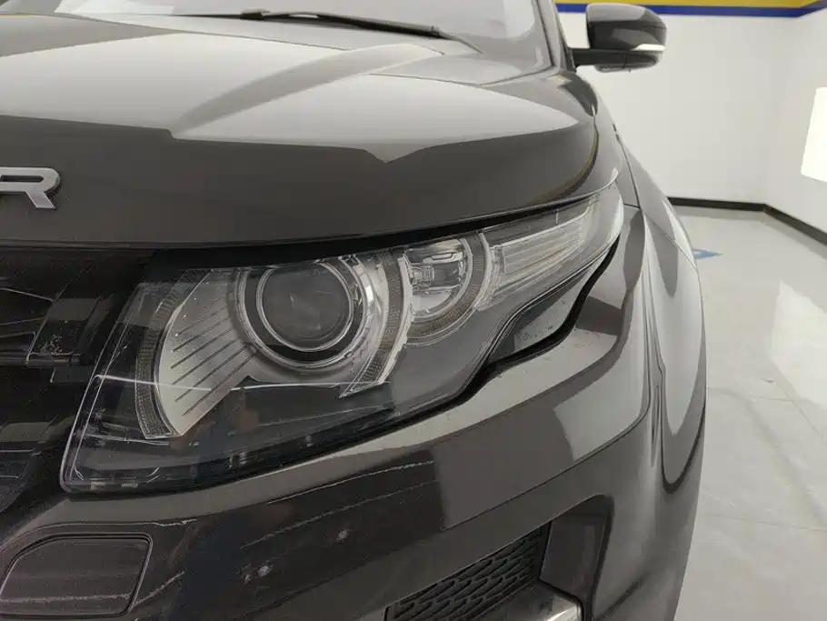 Land Rover Evoque (Import) — миниатюра 5