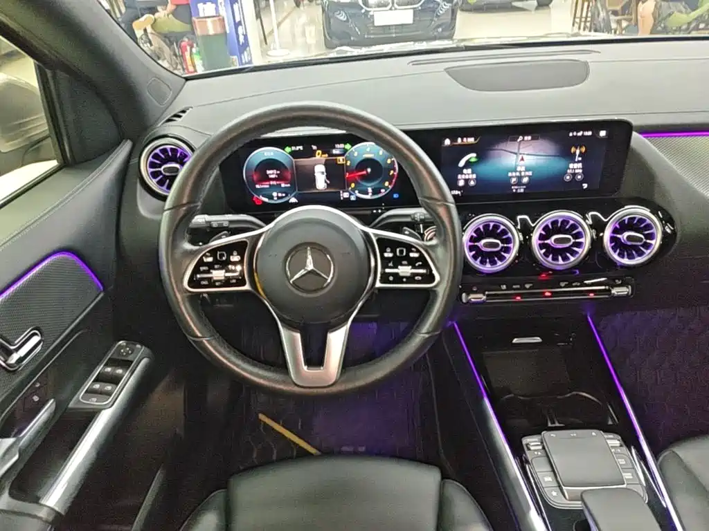 Mercedes-Benz GLA — миниатюра 11