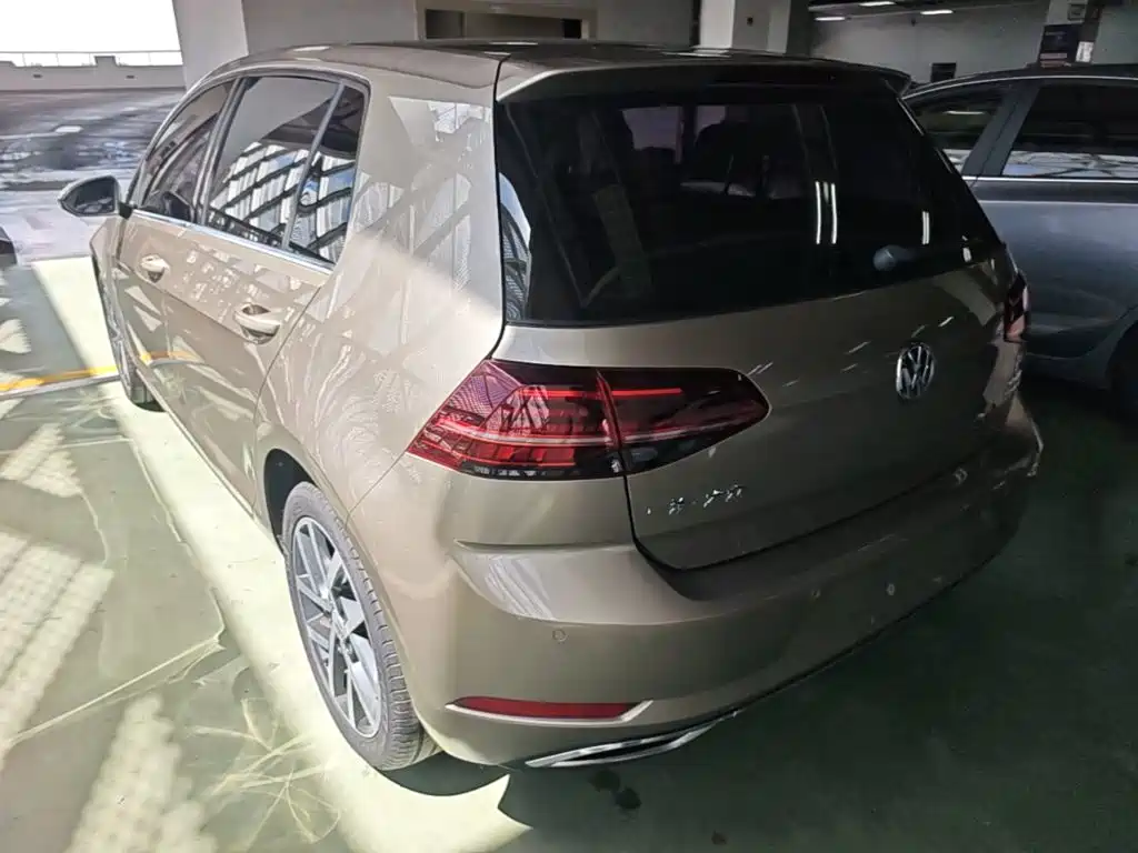 Volkswagen Golf — миниатюра 5