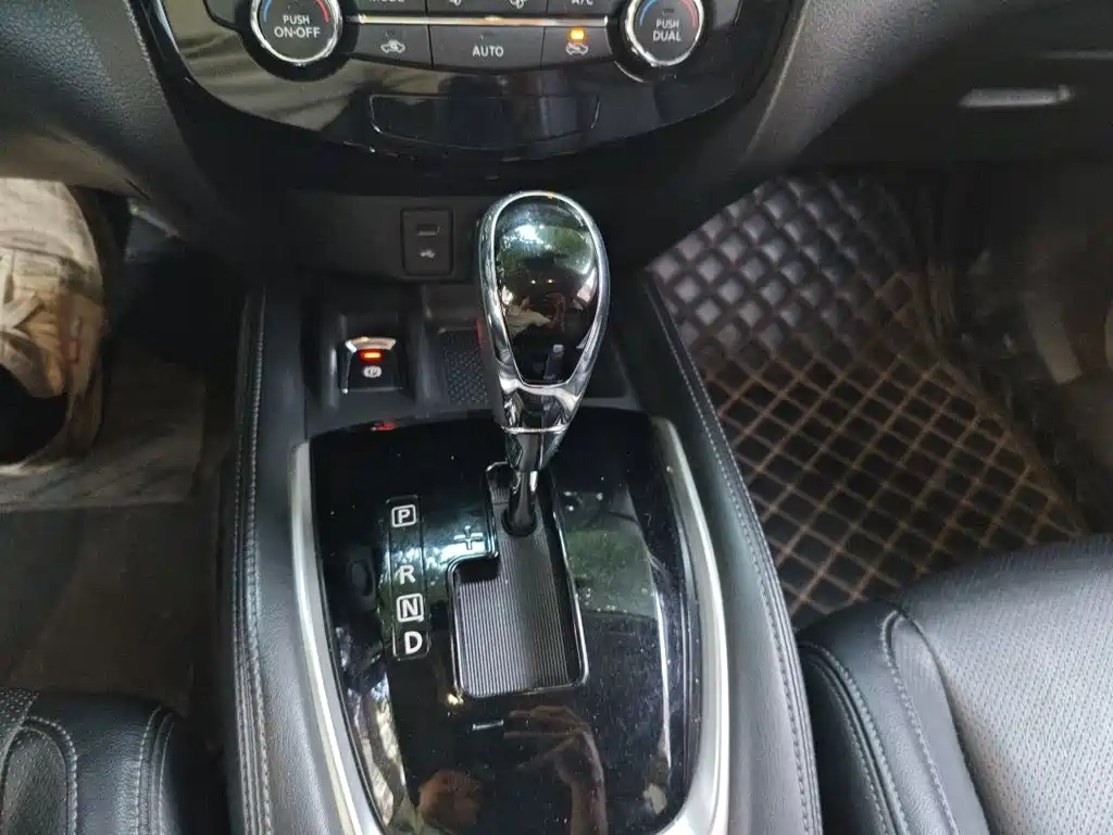 Nissan X-Trail — миниатюра 15