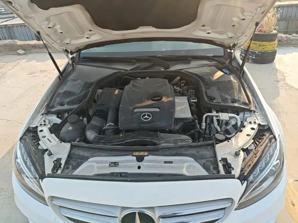 Mercedes-Benz C-Class — миниатюра 20