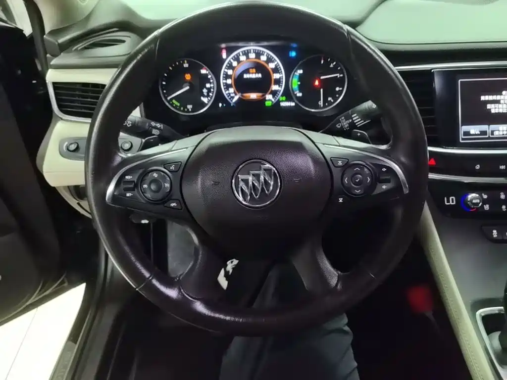 Buick LaCrosse — миниатюра 11