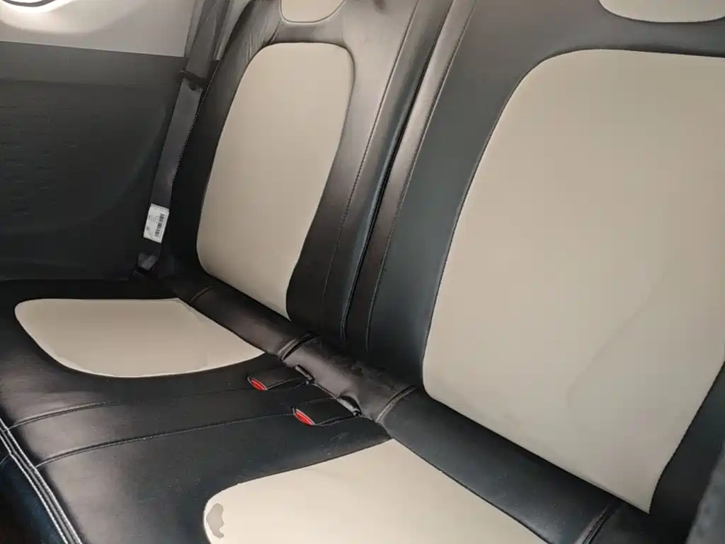 Wuling MINIEV — миниатюра 17