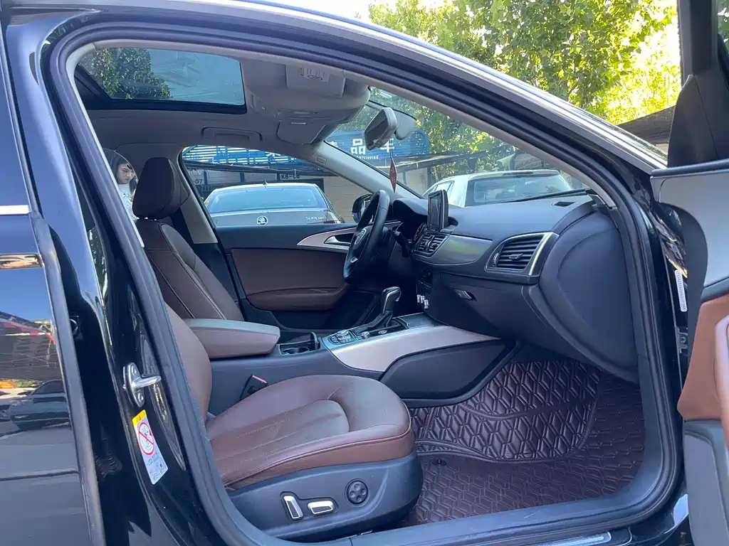 Audi A6L — миниатюра 6