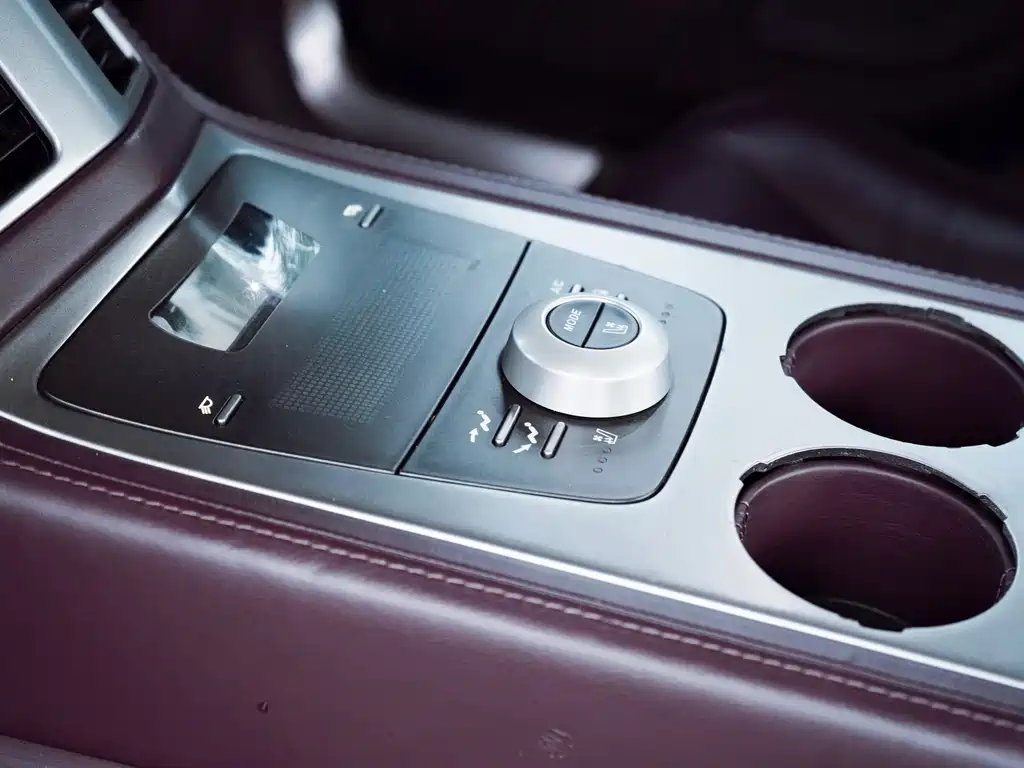 Aston Martin Rapide 2010 6.0L