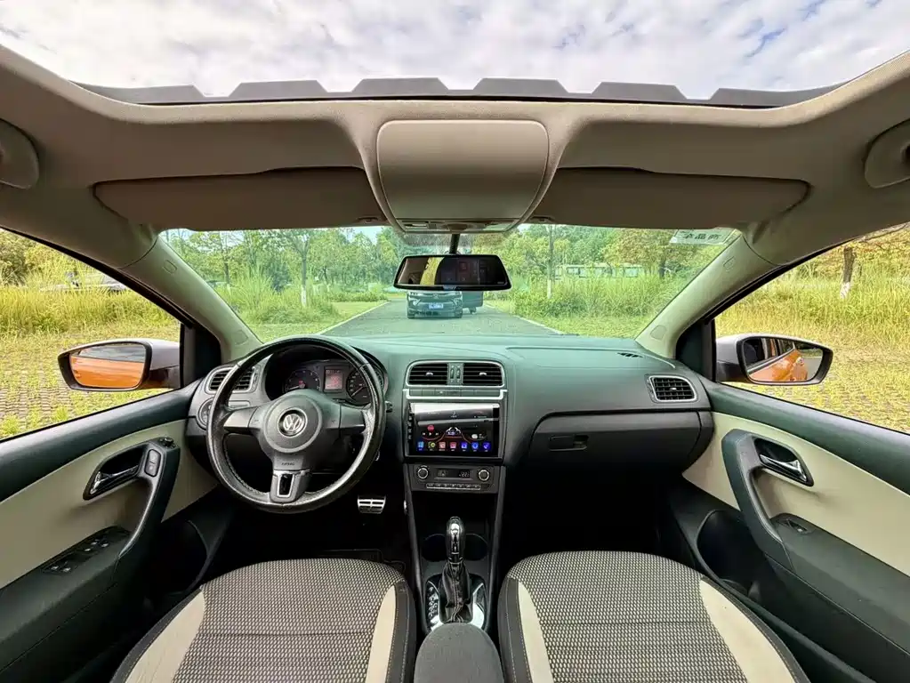 Volkswagen Polo — миниатюра 4