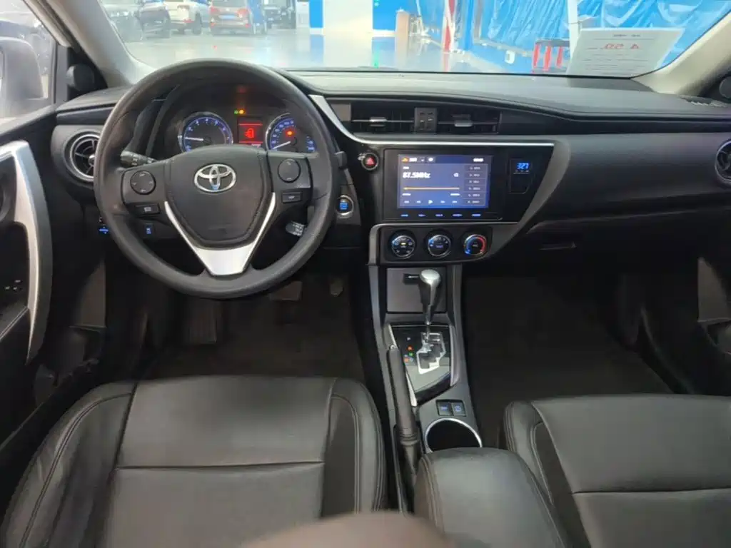 Toyota Corolla — миниатюра 10