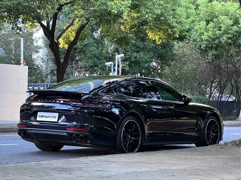 Porsche Panamera — миниатюра 5