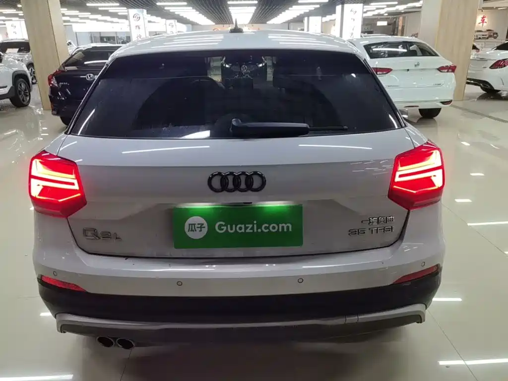 Audi Q2L — миниатюра 6