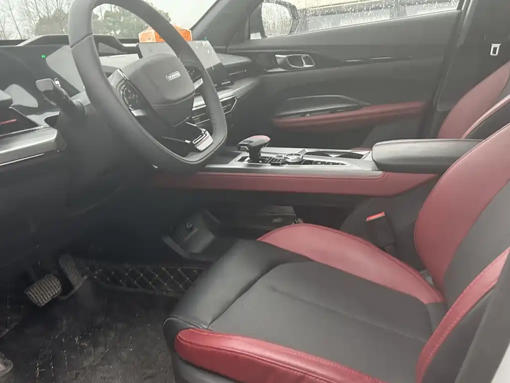 CHANGAN CHANGAN AUCHAN Z6