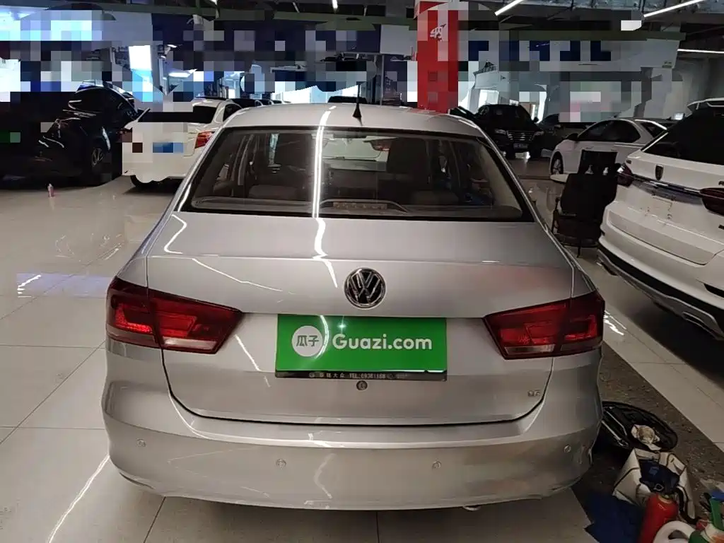 Volkswagen Santana — миниатюра 6
