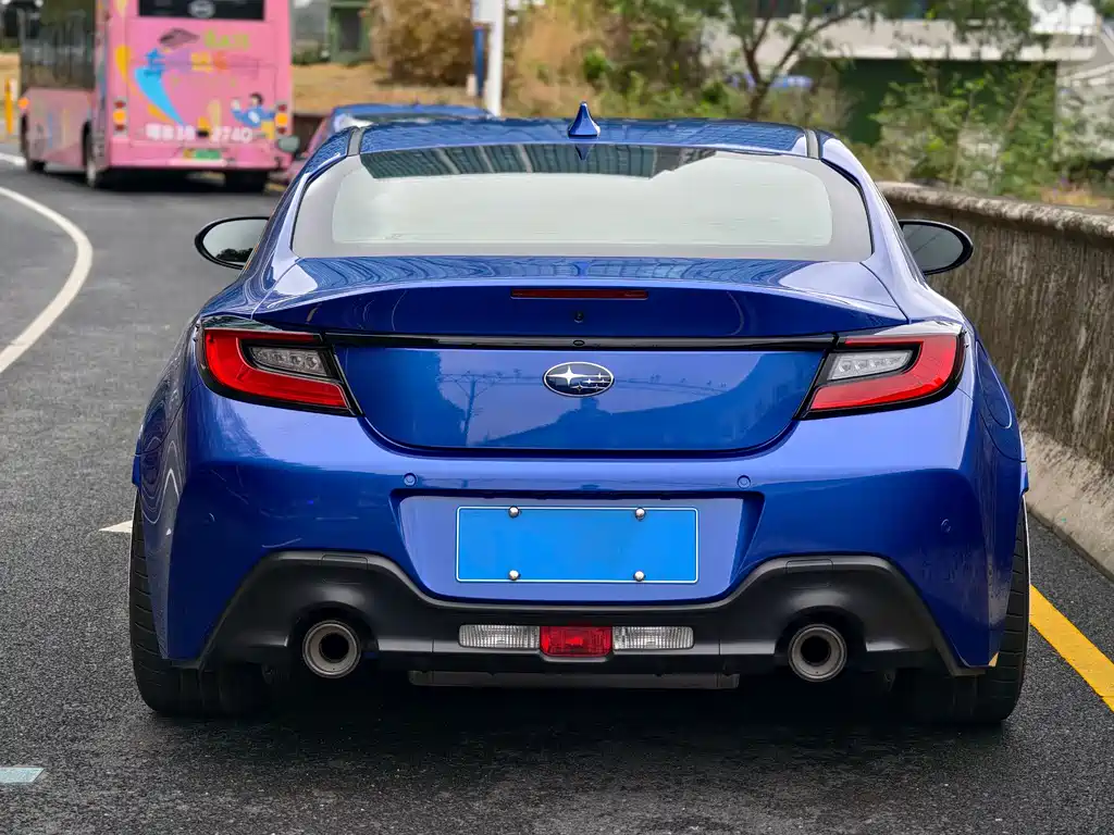 SUBARU BRZ