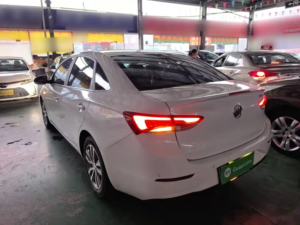Buick Excelle — миниатюра 5
