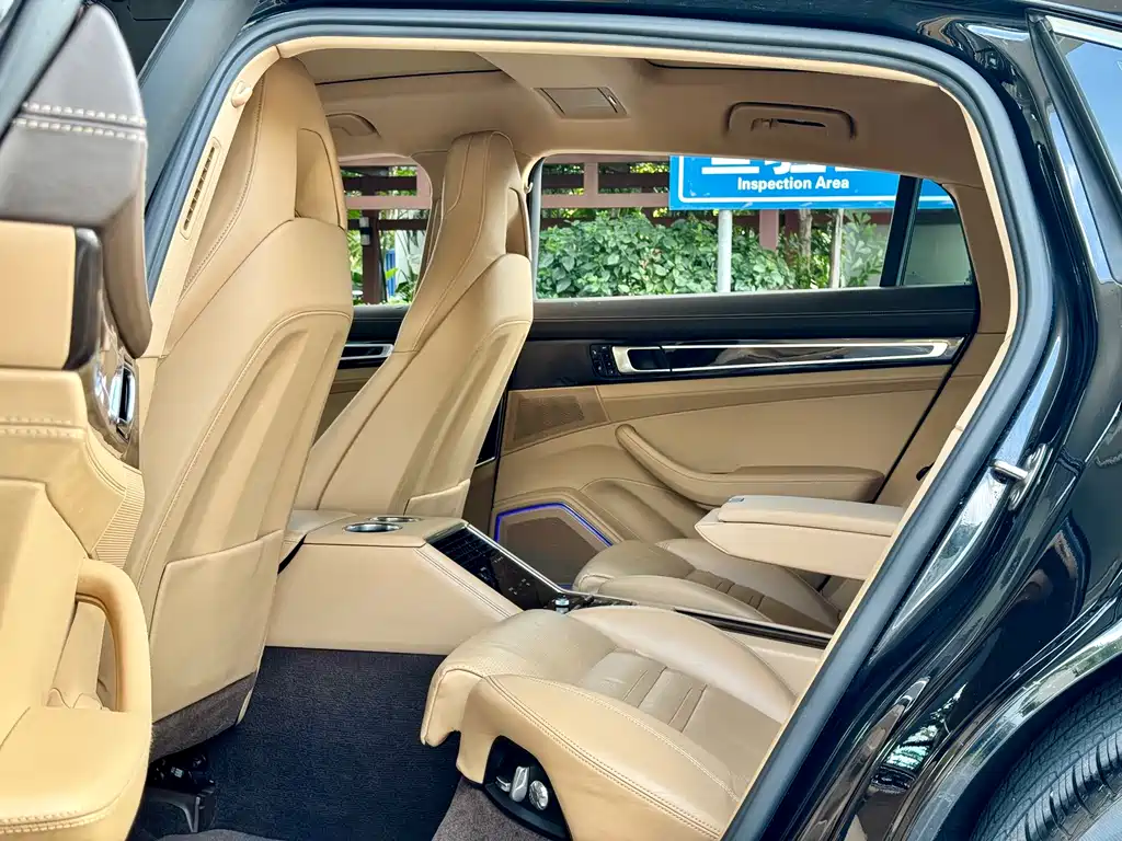 Porsche Panamera — миниатюра 6