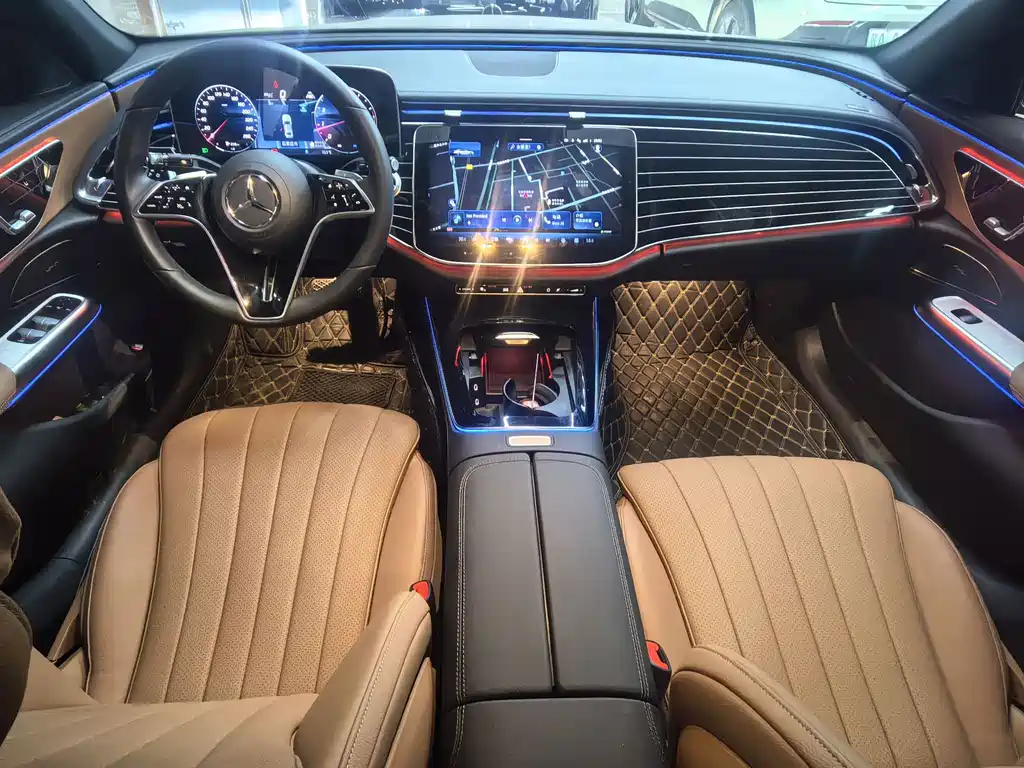 Mercedes-Benz E-Class — миниатюра 4