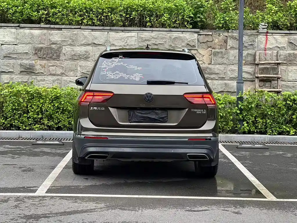 Volkswagen Tiguan L — миниатюра 8