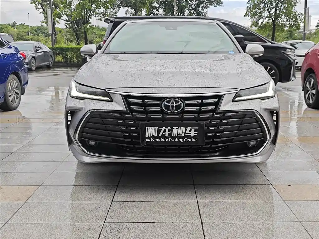 Toyota Avalon — миниатюра 2