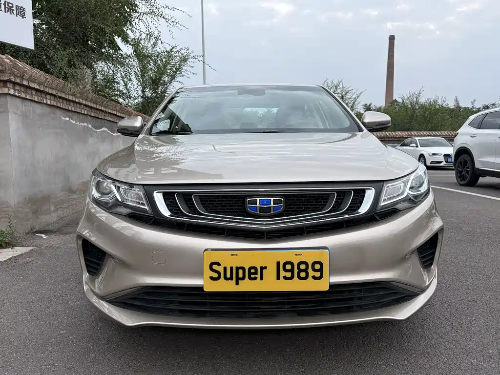 Geely Emgrand GL — миниатюра 2