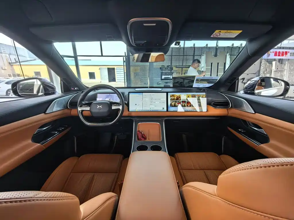 XPeng G9 — миниатюра 11