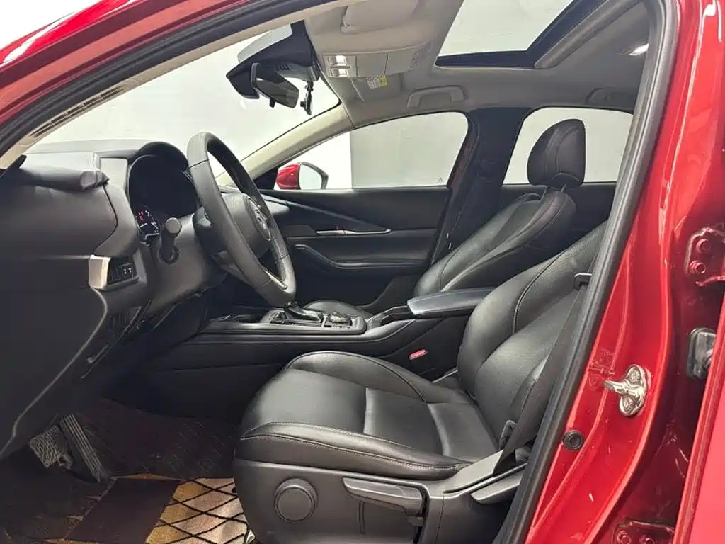 Mazda CX-30 — миниатюра 4