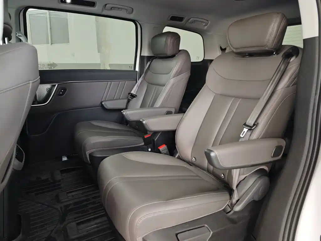 MAXUS G70 — миниатюра 10