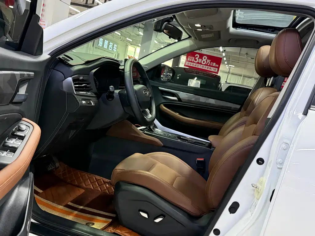 Geely Vision X6 — миниатюра 5
