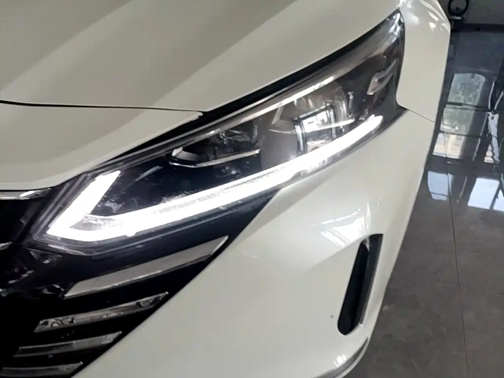 Nissan Teana — миниатюра 24