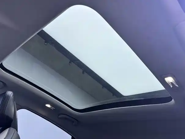 Changan UNI-V iDD — миниатюра 3