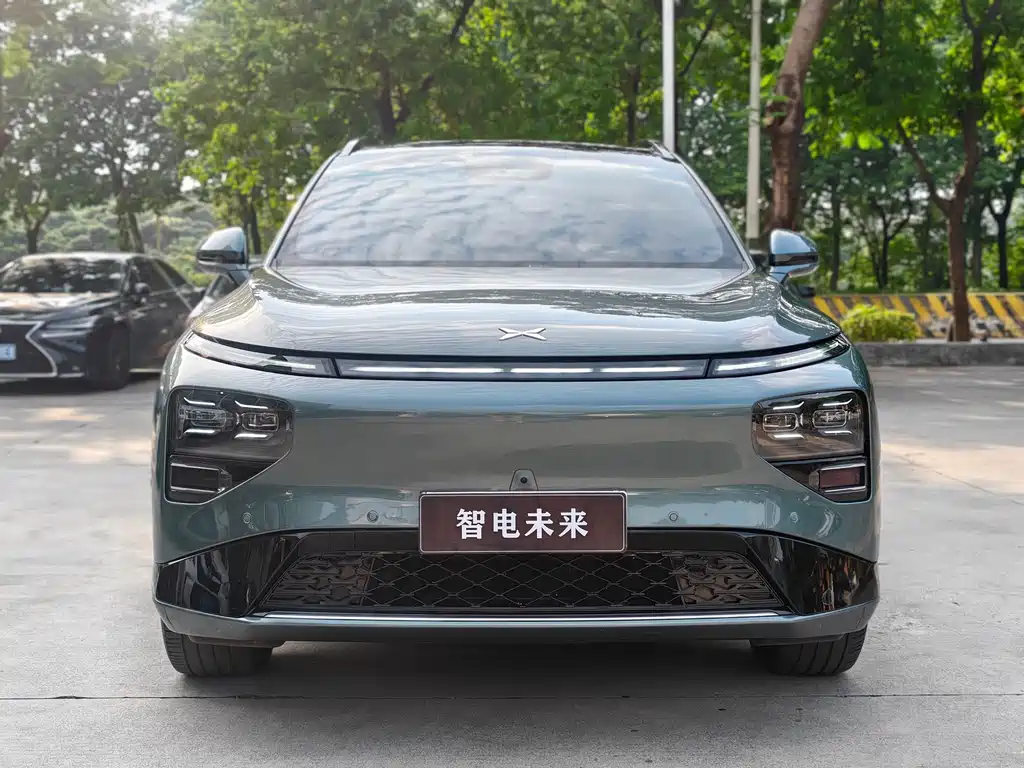 XPeng G9 — миниатюра 2