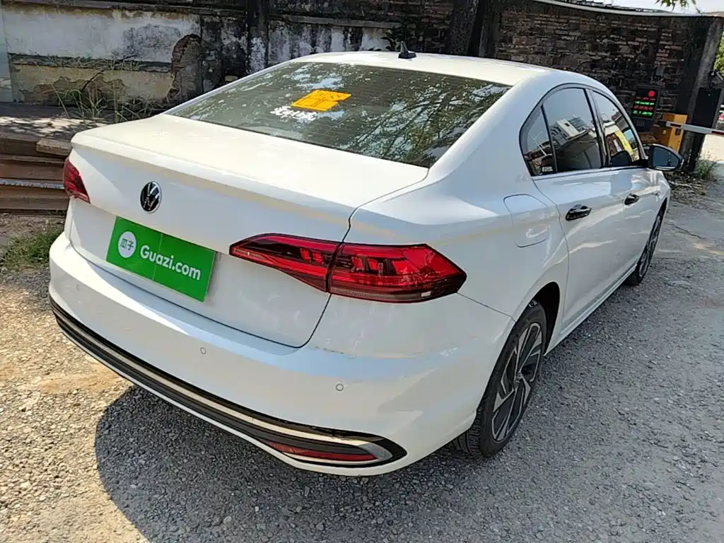 Volkswagen Bora — миниатюра 7
