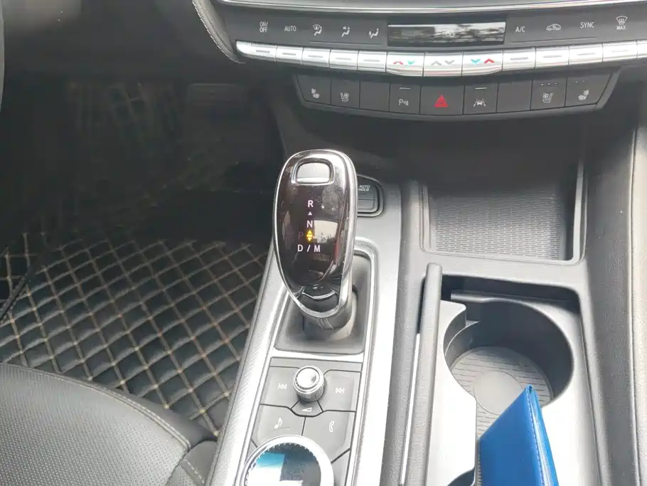 Cadillac CT5 — миниатюра 16
