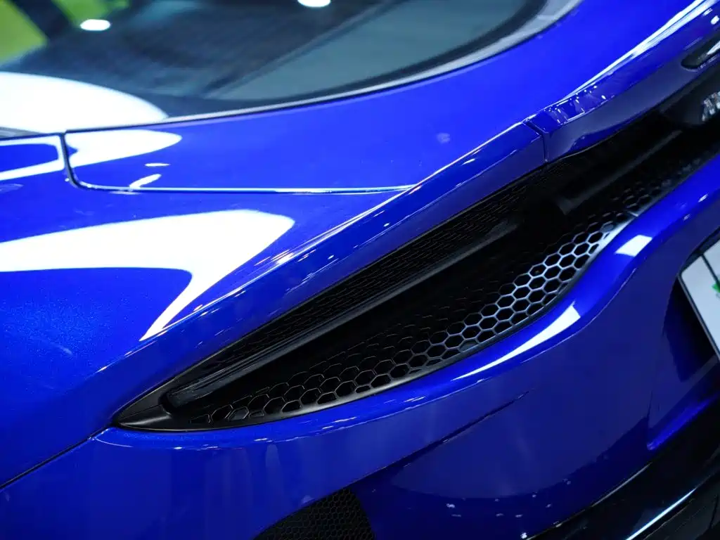 McLaren GT — миниатюра 9