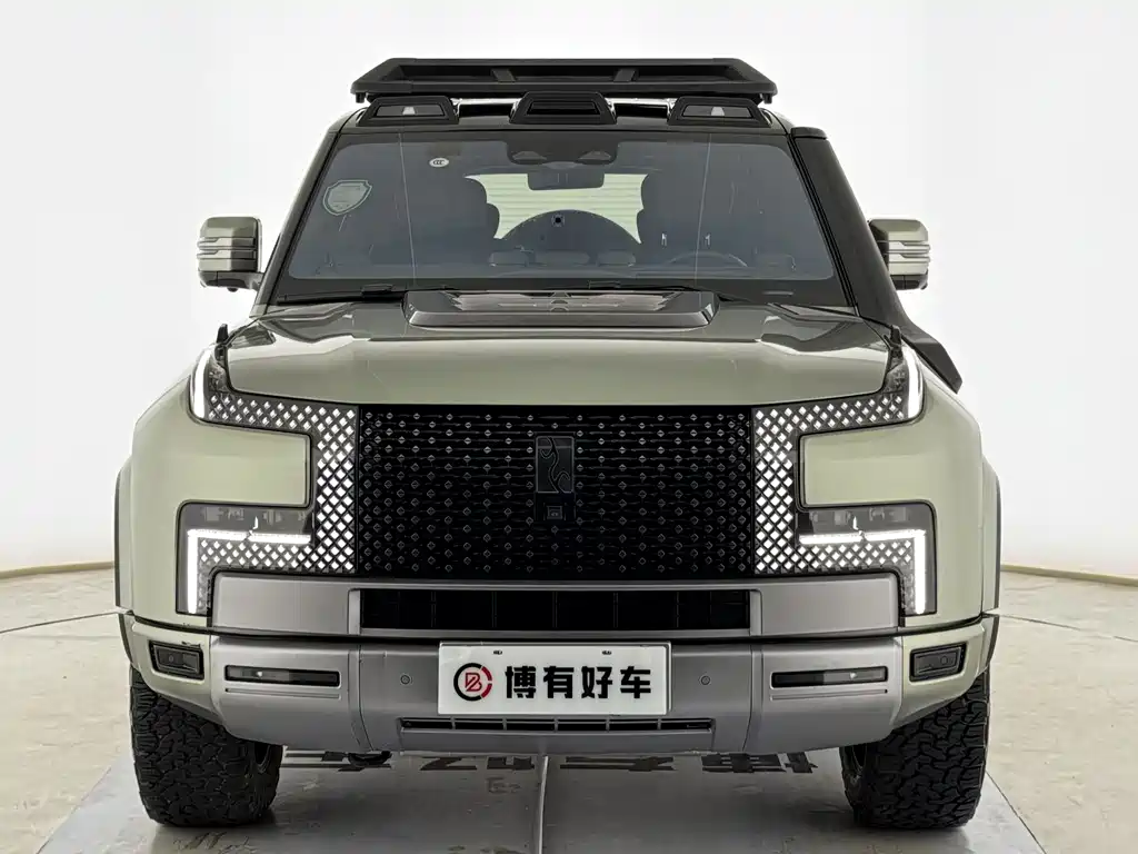 Yangwang Yangwang U8 — миниатюра 14