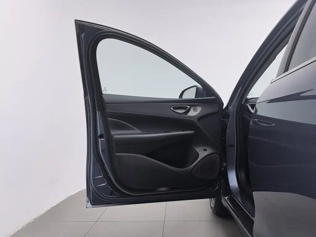 BYD Seal 05 DM-i — миниатюра 8