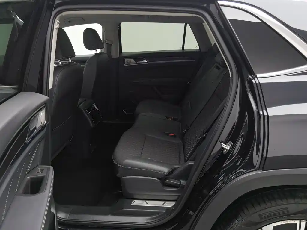 Volkswagen Teramont — миниатюра 15