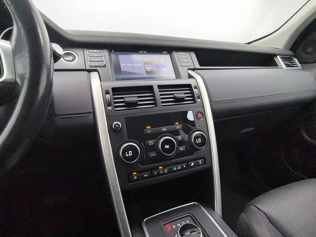Land Rover Discovery Sport — миниатюра 12