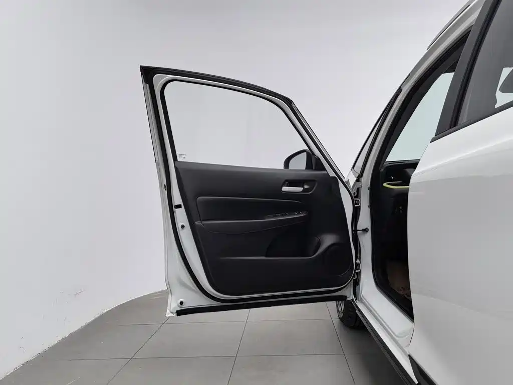 Honda Fit — миниатюра 8