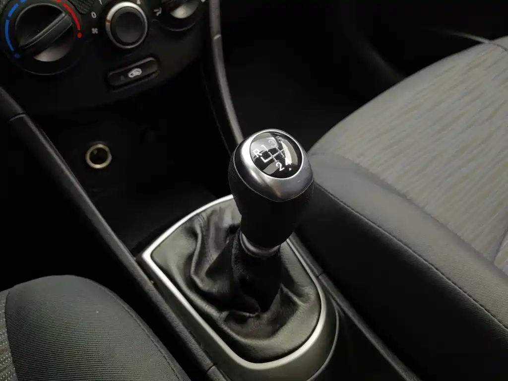 Hyundai Ruiyi — миниатюра 13