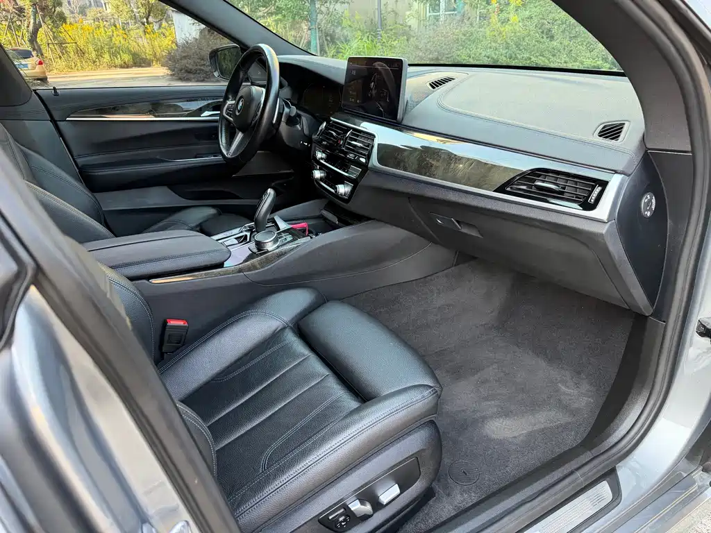 BMW 6 Series GT — миниатюра 10