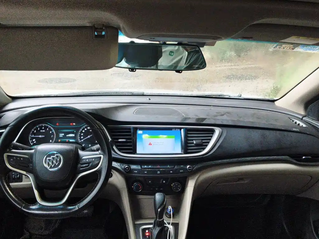 Buick Excelle — миниатюра 10