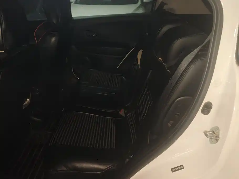Honda Vezel — миниатюра 11