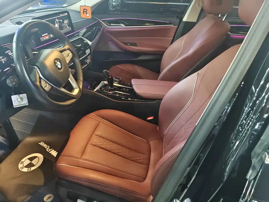 BMW 5 Series — миниатюра 5