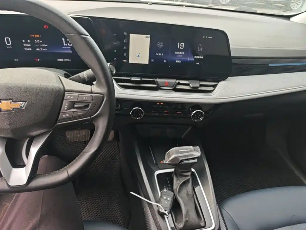 Chevrolet Monza — миниатюра 13